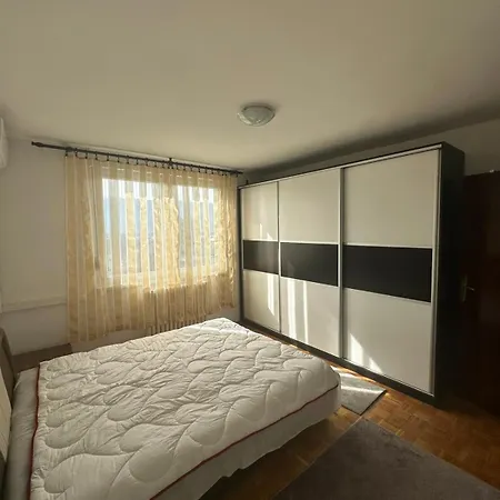 Sweet Apartment